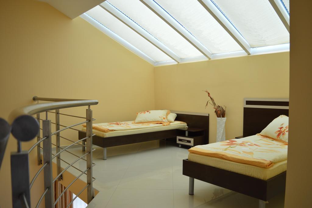 Zafo Hotel Sinemoretz Zimmer foto